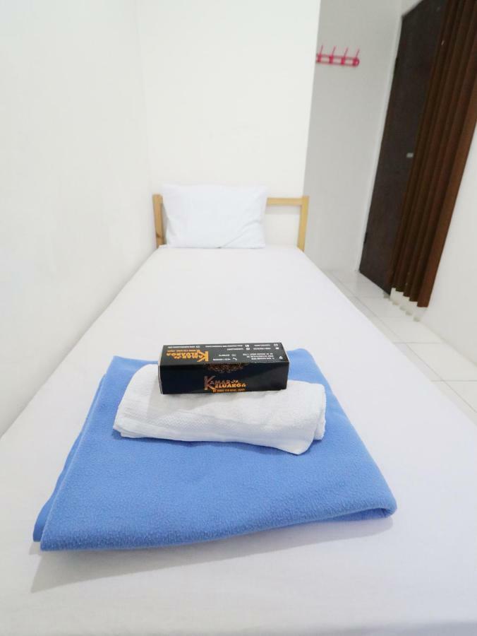 Kamar Keluarga Kalideres Jakarta Exterior foto