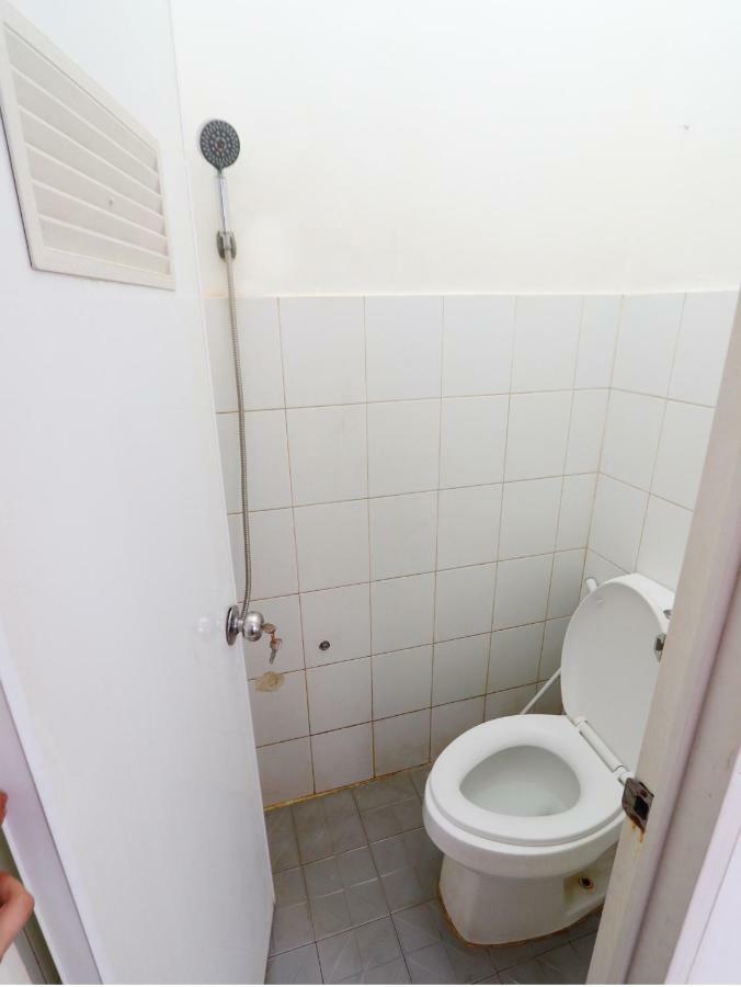 Kamar Keluarga Kalideres Jakarta Exterior foto